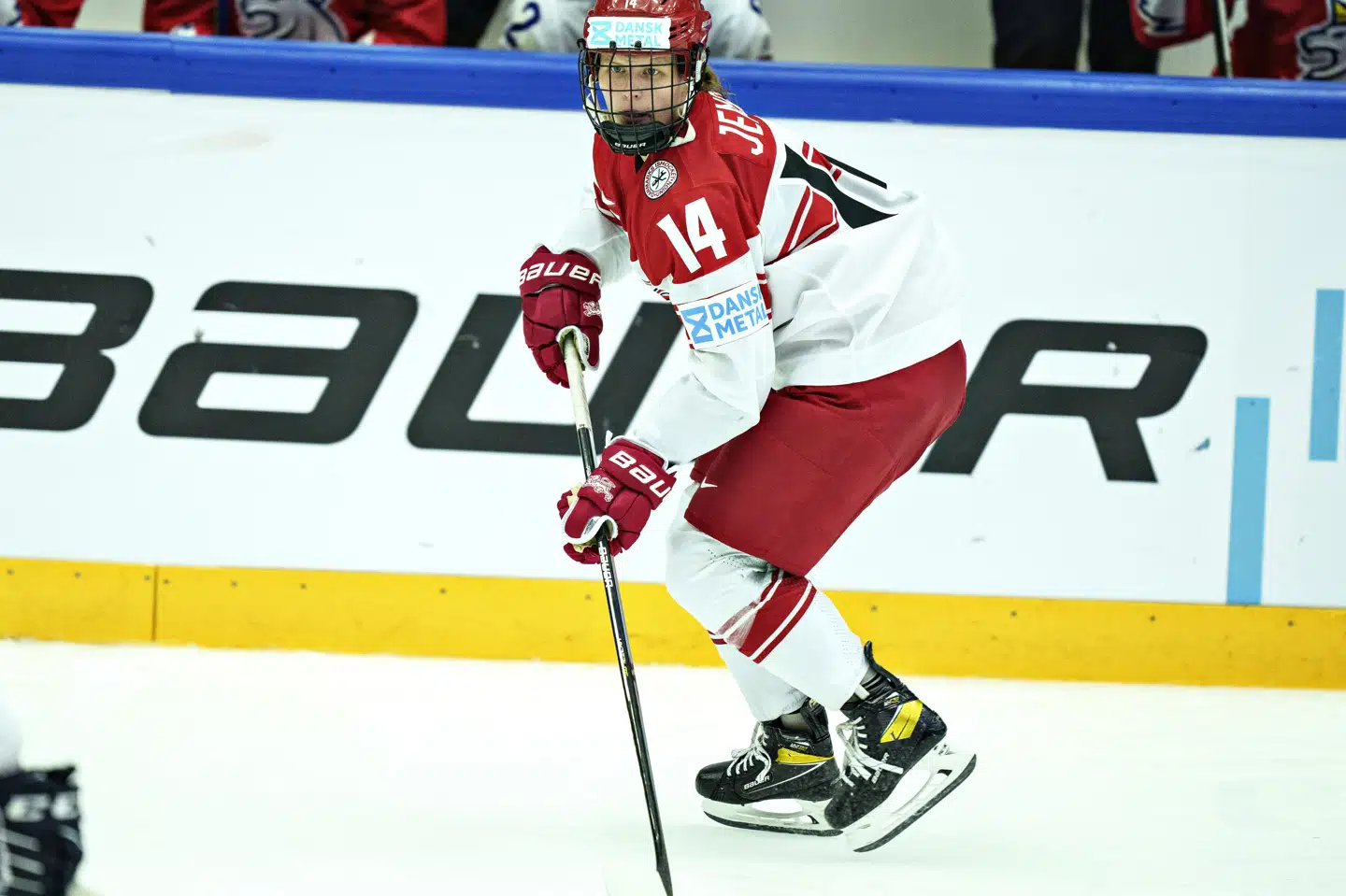 Rutinerede Nicoline Jensen stod for den afgørende scoring, da ishockeykvinderne sikrede sig oprykning. (Arkivfoto).