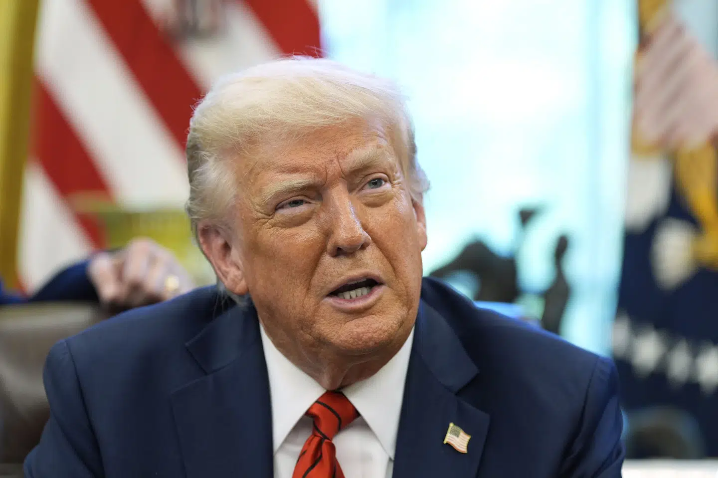 Donald Trump har i sine første måneder som amerikansk præsident underskrevet en række dekreter fra sin stol i Det Ovale Værelse. Nu kan en ny underskrift være på vej. (Arkivfoto).