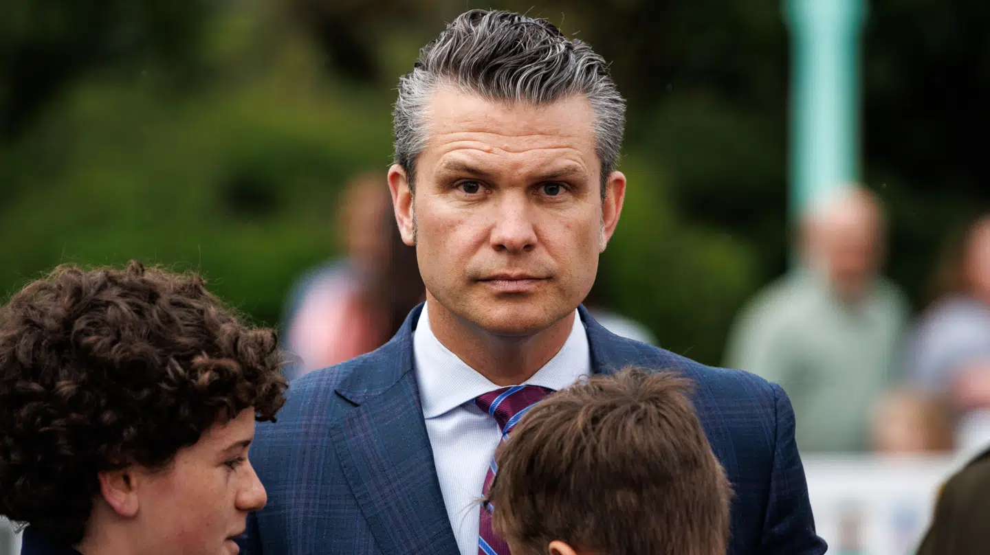 Presset stiger tilsyneladende på forsvarsminister Pete Hegseth.