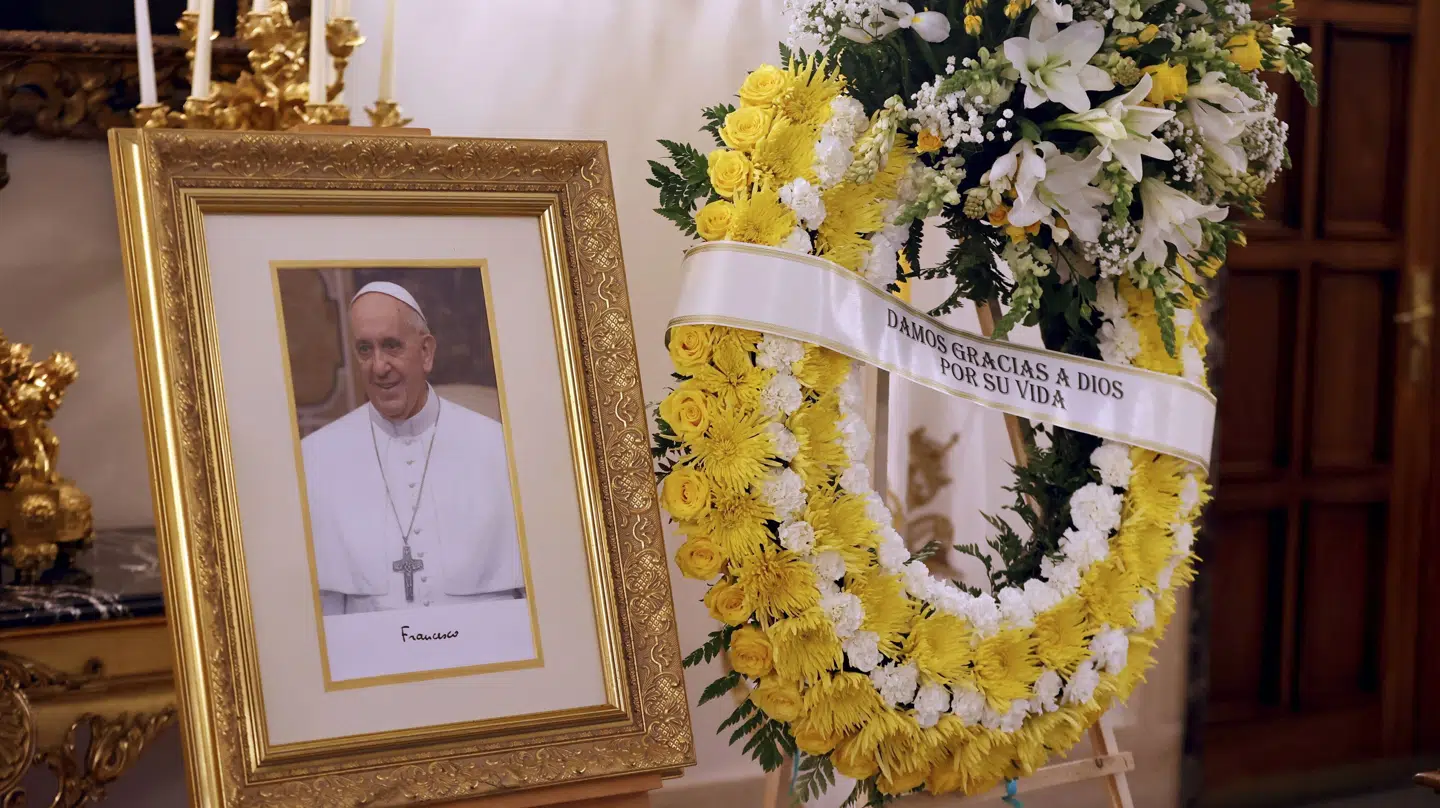 Pave Frans døde mandag 88 år gammel.