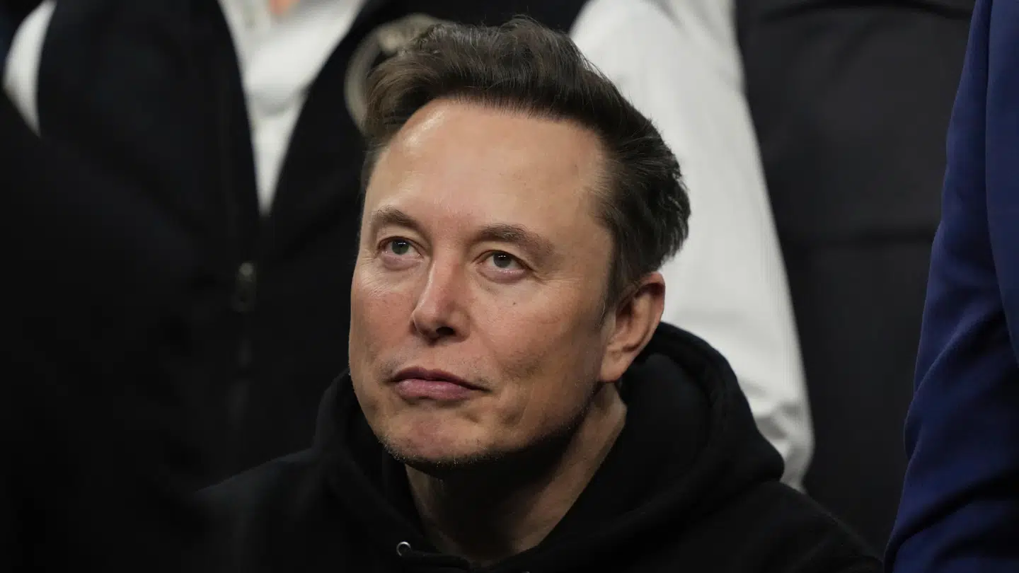 Elon Musk er for tiden mere Trump end Tesla – og det har kostet dyrt.