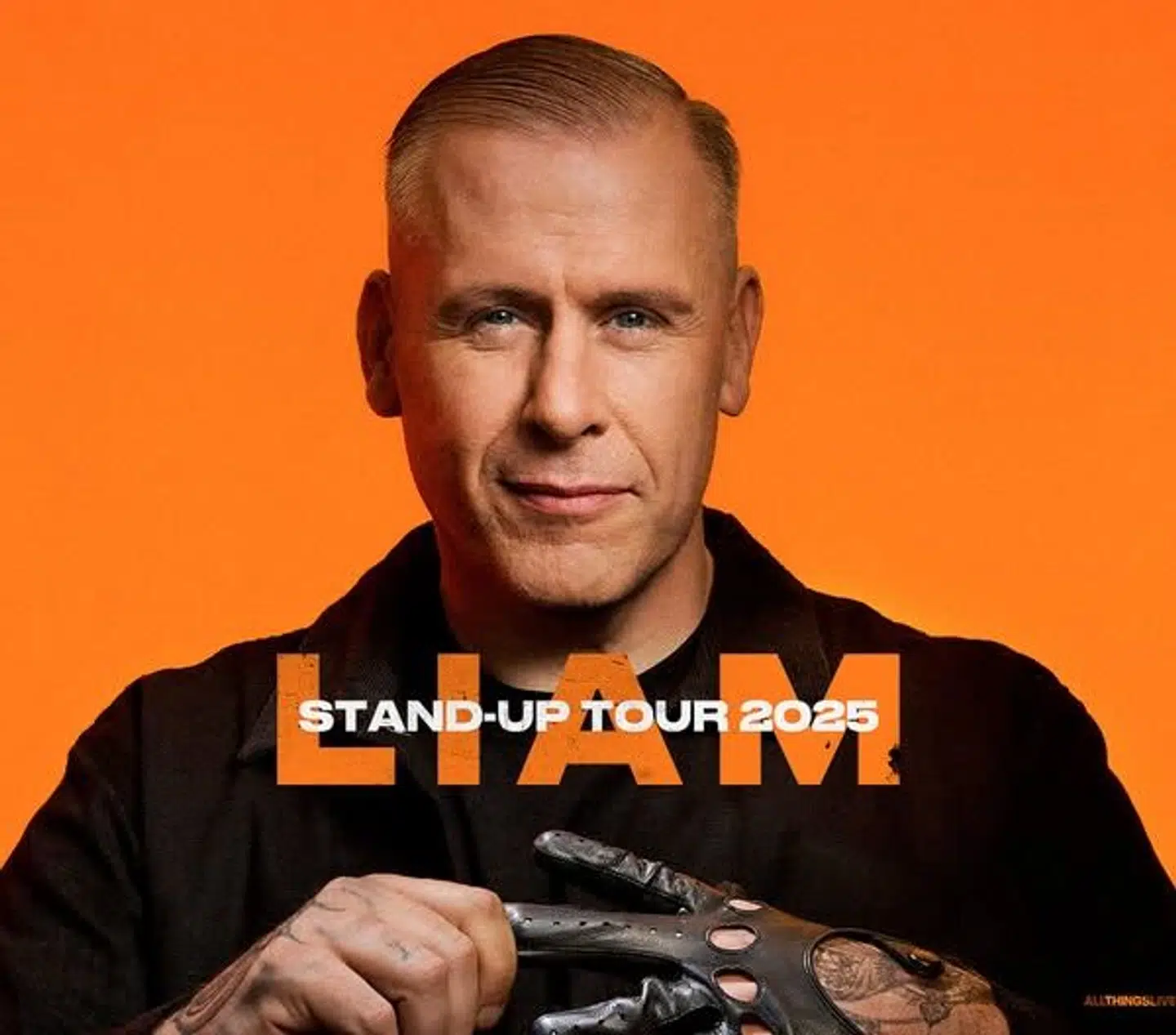 L.O.C. med det borgerlige navn Liam O'Connor er aktuel med sit debutshow som komiker, som får premiere i slutningen af april og rejser rundt i hele landet. Foto: PR