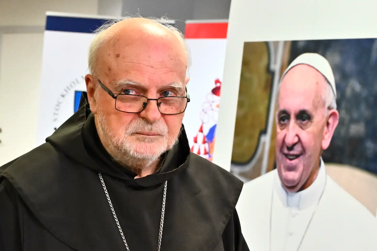 Anders Arborelius holdt tidligere på ugen pressemøde i Stockholm for at sætte ord på pave Frans' død. Et spørgsmål forblev ubesvaret: hvad Anders Arborelius vil svare, hvis han bliver bedt om at være den nye pave.