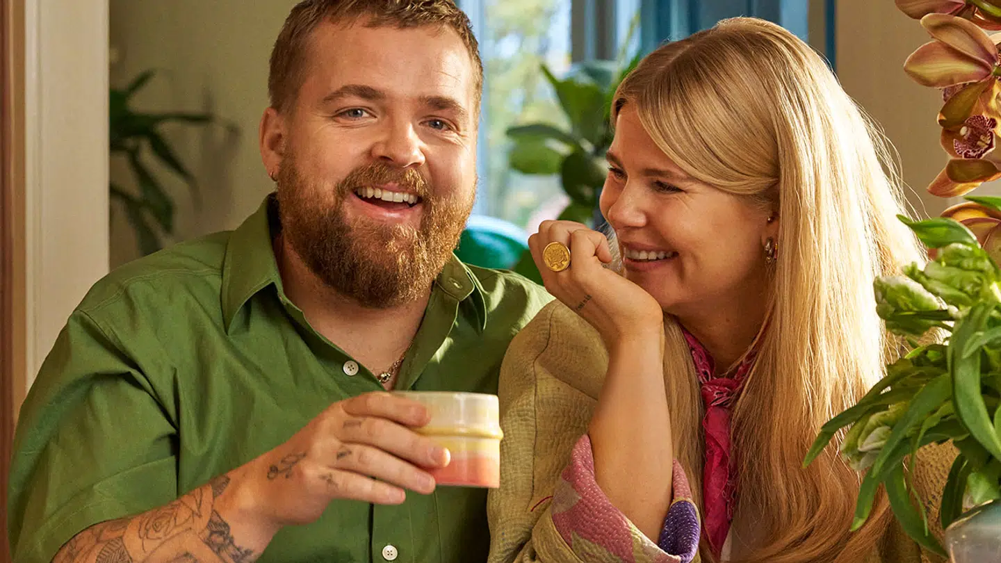 Sidste år lancerede Sofie Linde og Joakim Ingversen deres første samarbejde med Kähler, og nu er parret tilbage ved leret og klar med anden omgang af samarbejdet.