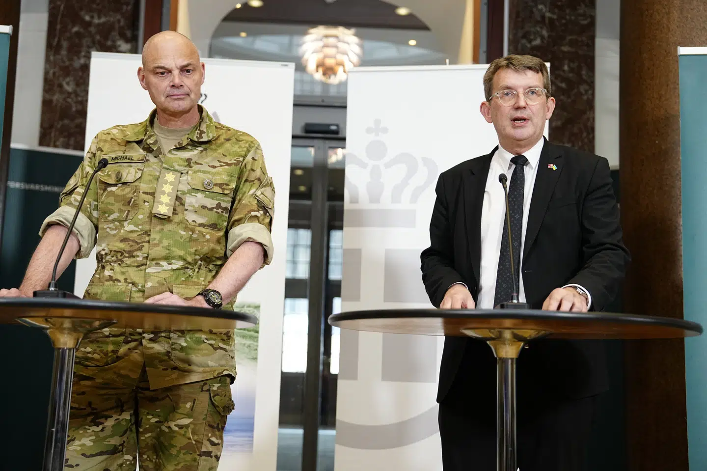 Forsvarschef Michael Hyldgaard har ikke set lønnen som det vigtigste i sin tid som soldat.