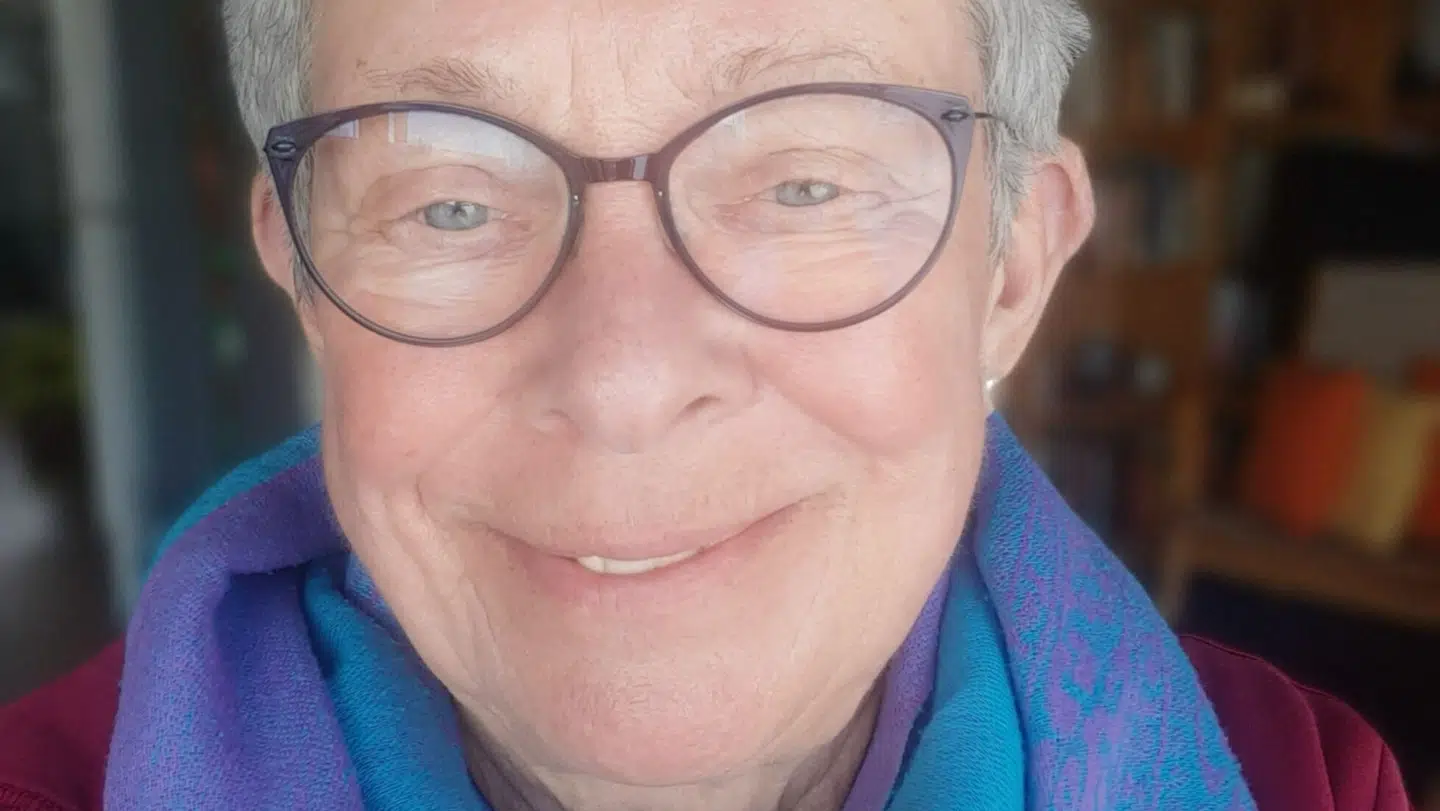 Brigitte Becker begyndte at tage hormoner, da hun for 38 år siden gik i overgangsalderen, og hun har tænkt sig at fortsætte.