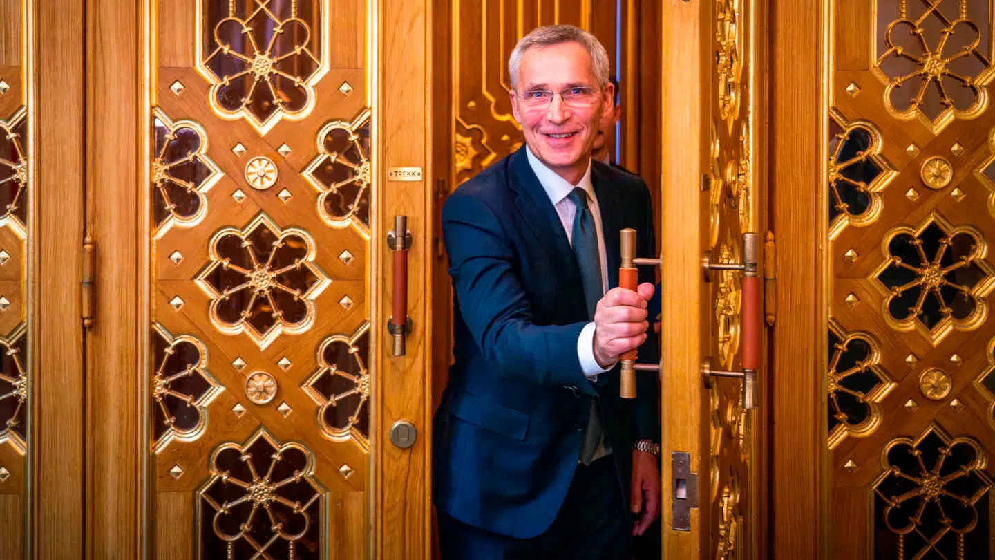 Jens Stoltenberg er vendt tilbage til norsk politik som finansminister for sit gamle Arbeiderpartiet.