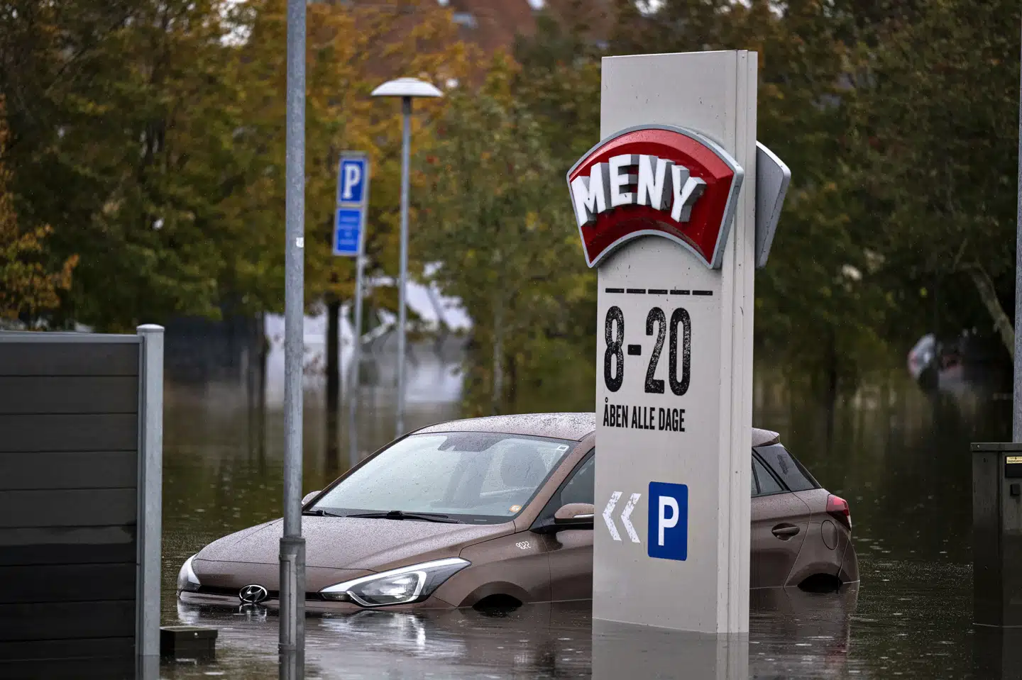 Den nye rapport anslår, at antallet af oversvømmelsestruede bygninger kan vokse fra cirka 31.000 til mellem 86.000 og 117.000. Det gælder både helårshuse, sommerhuse og erhvervsejendomme. (Arkivfoto).