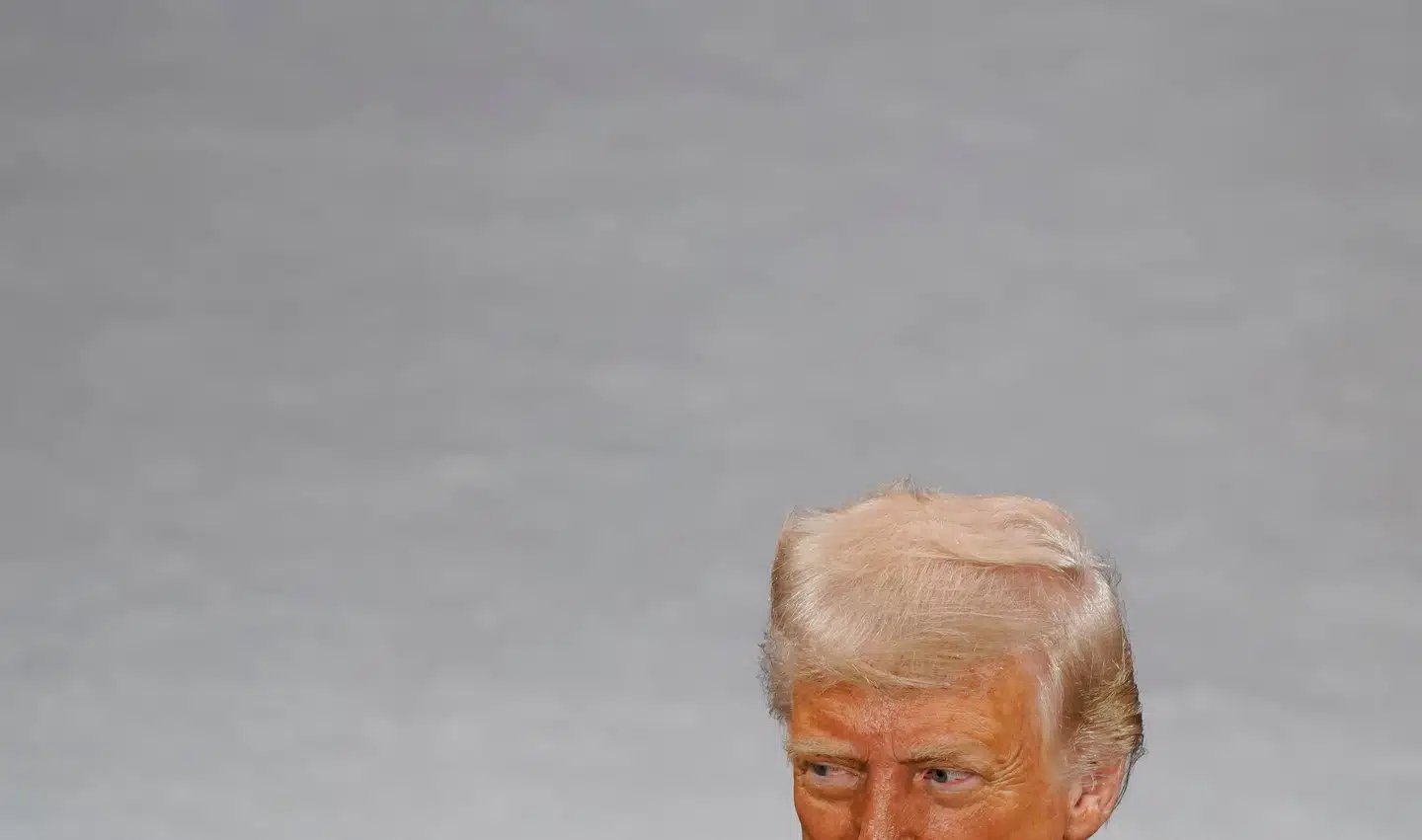 Først satte USAs præsident, Donald Trump, sine toldsatser på pause. Nu vil han skrue ned for angrebet mod Kina.