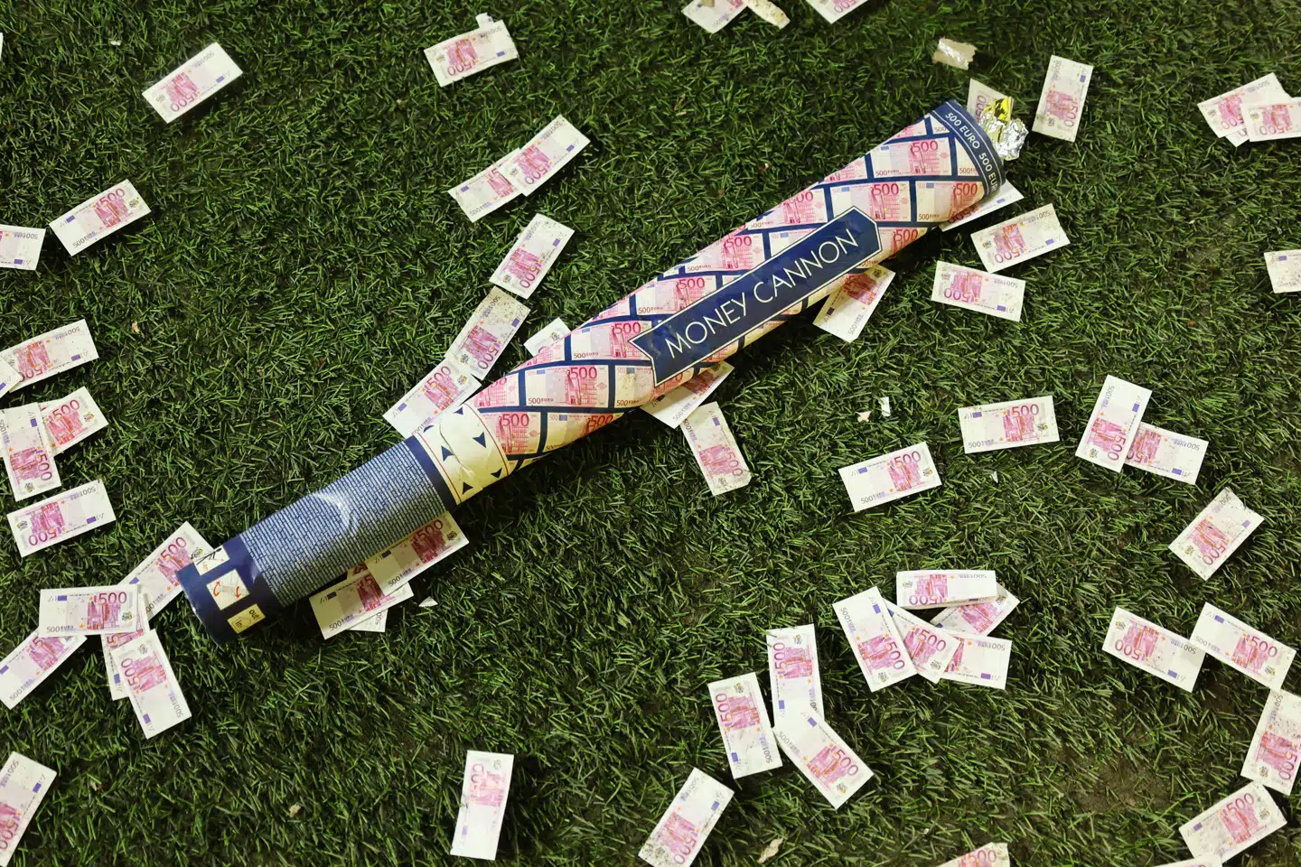 Mere end 500.000 milliarder kroner kommer over de næste 25 år til at skifte hænder. En stor del af dem kommer til at tilfalde en generation, som har et væld af tilgængelige informationer og muligheder. Det kan komme til at medføre store ændringer i de traditionelle investeringsmønstre.