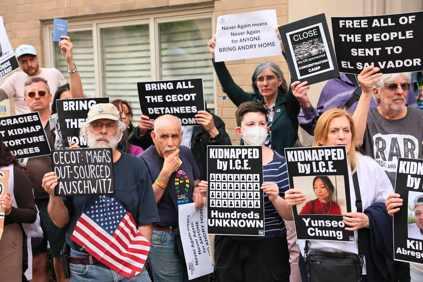 Trump-administrationens deportationer har flere gange mødt modstand fra amerikanske dommere og ngo'er. (Arkivfoto).