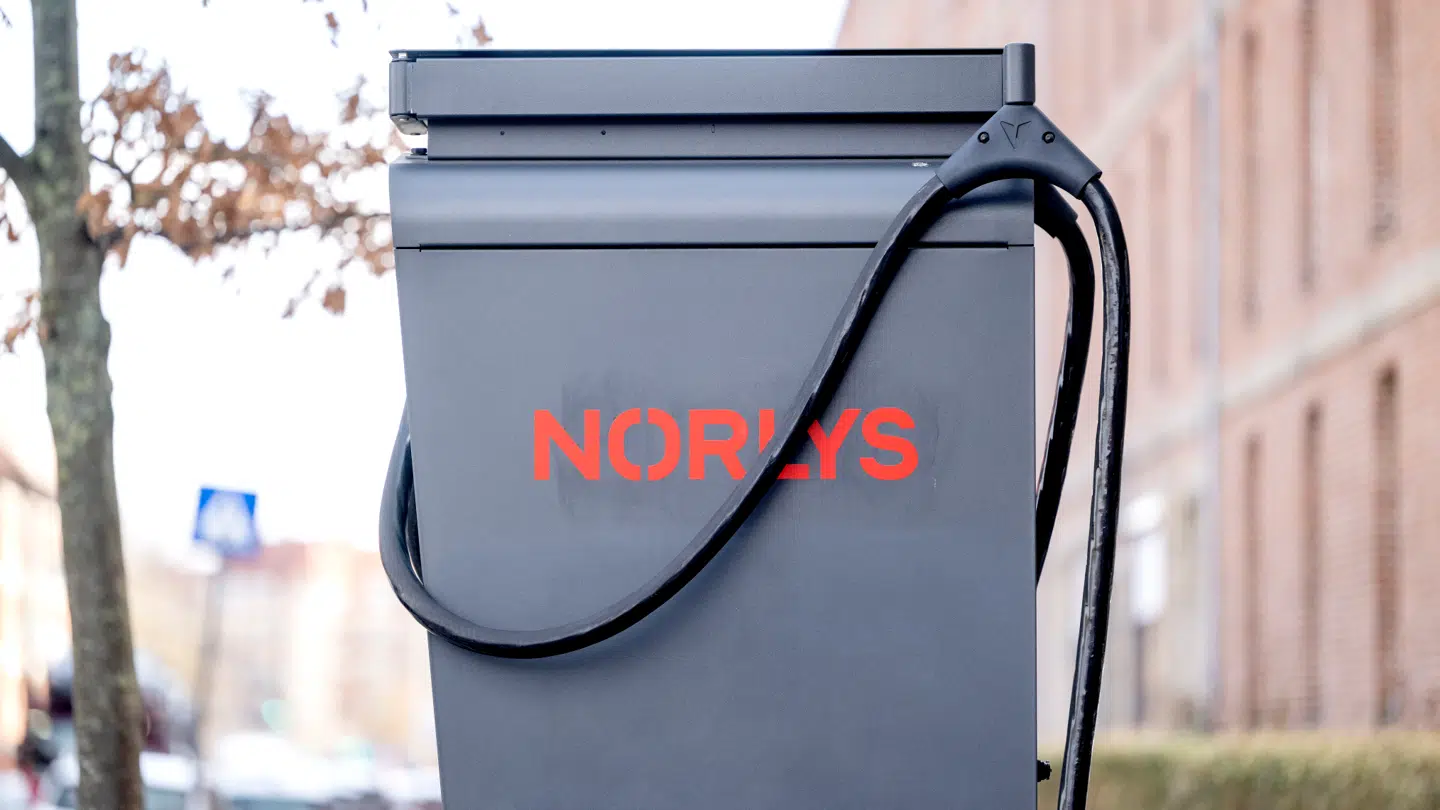 Søndag kan danske elkunder glæde sig over negative elpriser, oplyser Norlys.