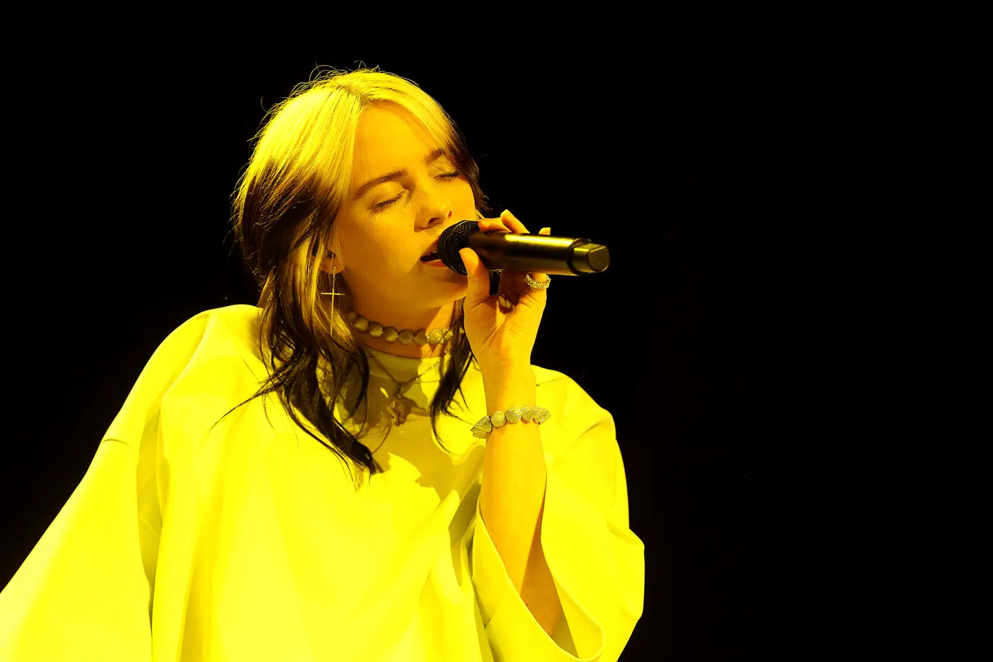Den 23-årige amerikanske superstjerne Billie Eilish gav mandag aften en seksstjernet koncert i Royal Arena. Desværre var fotografer forment adgang, hvorfor Berlingske bringer et arkivbillede.