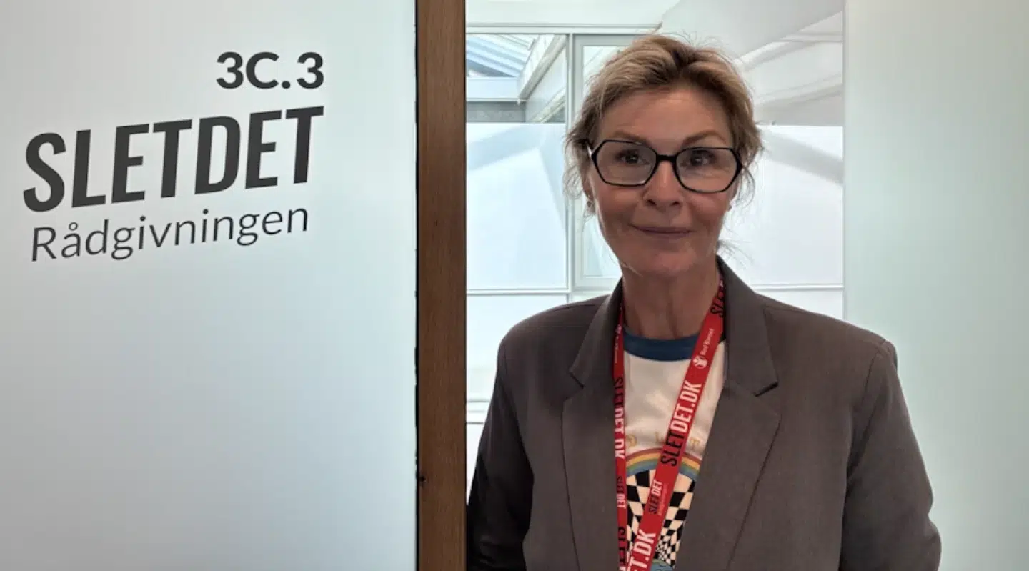 Stine Kongsted er rådgiver i SletDet Rådgivningen hos Red Barnet, hvor hendes speciale er beskyttelse mod digitale krænkelser.