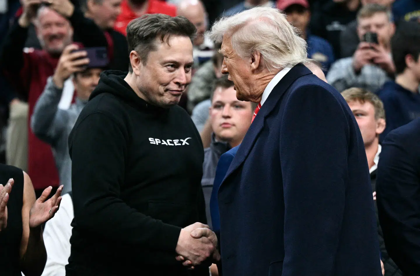 Elon Musk ses her sammen med den amerikanske præsident, Donald Trump, i marts.