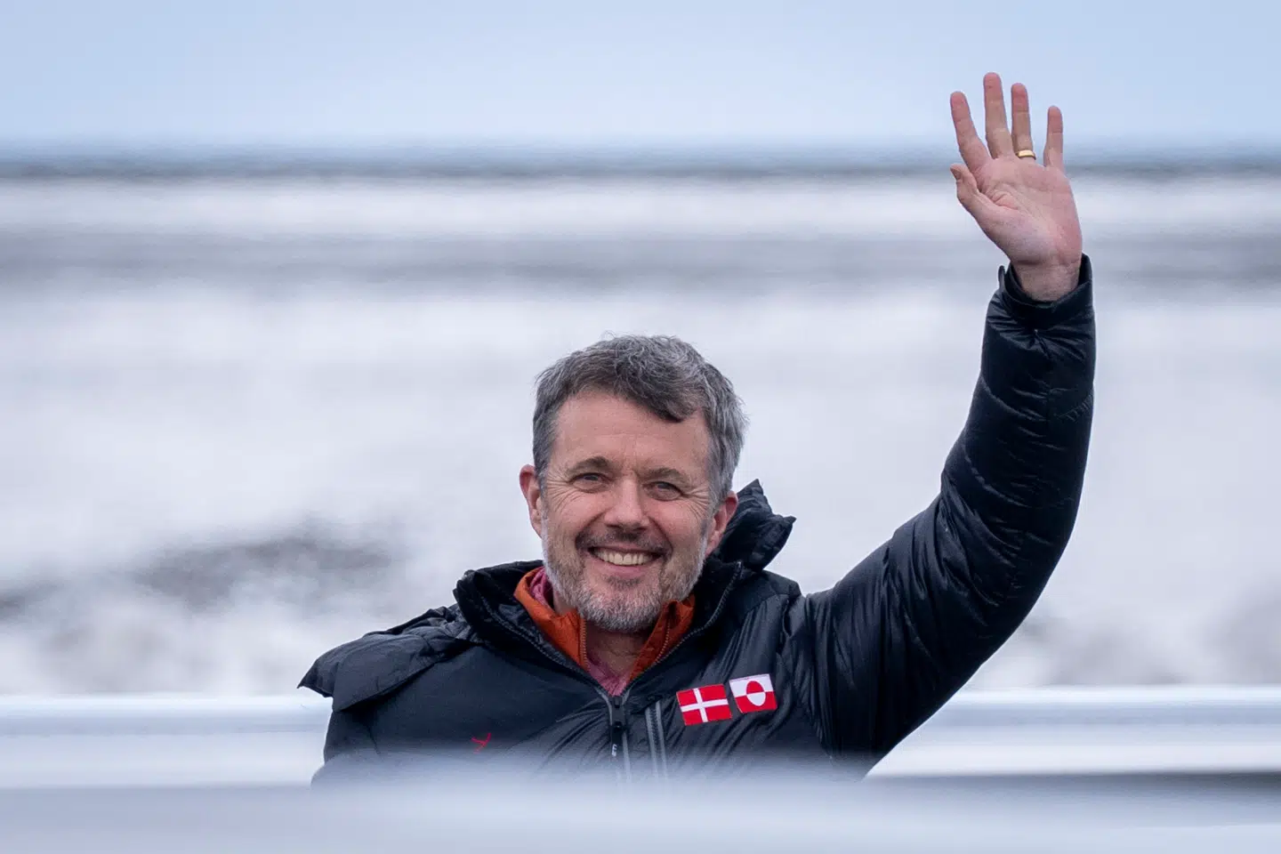 Kong Frederik ved ankomsten til Nuuk tirsdag.