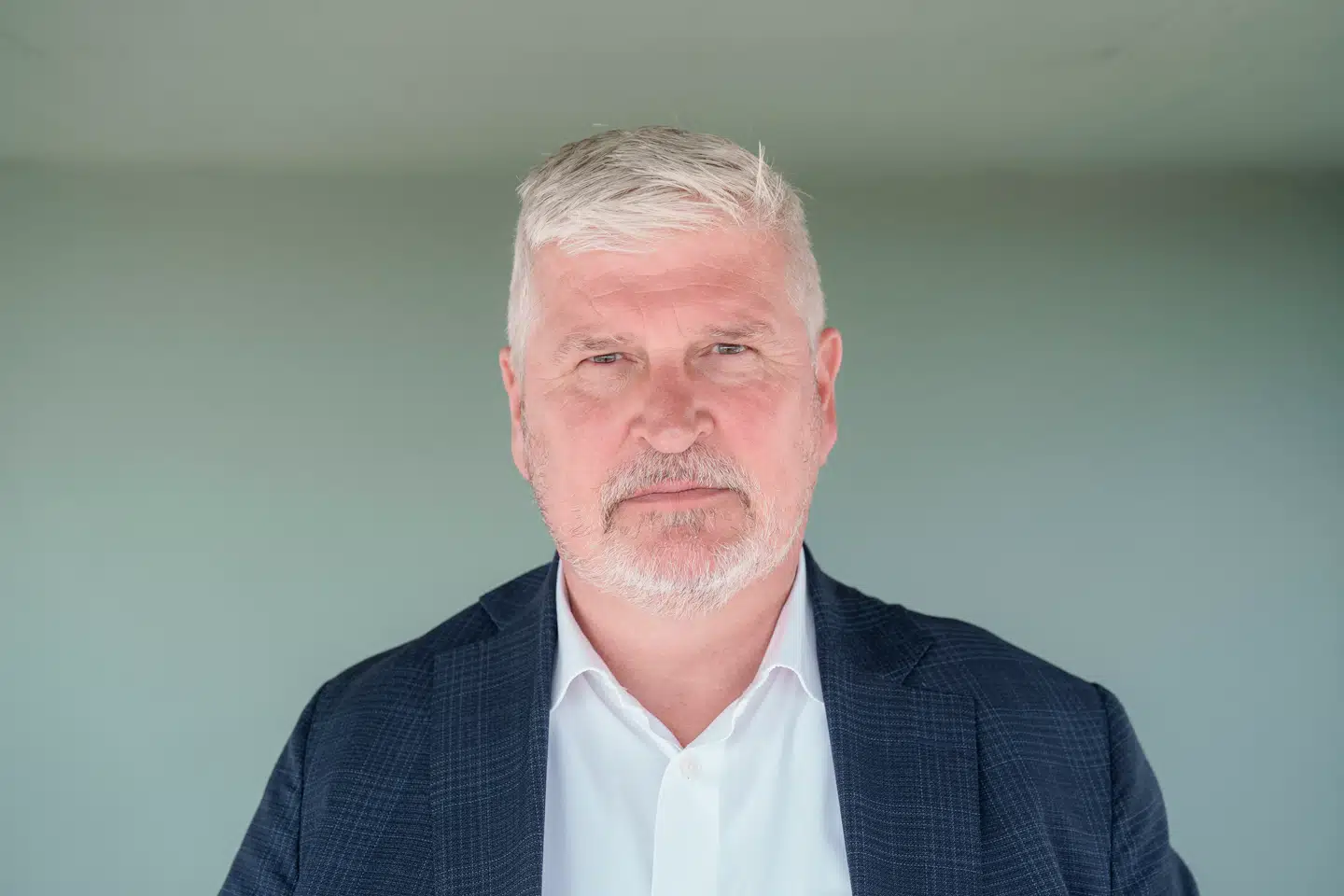 Der er ikke nogen sammenhæng mellem gode, kreative løsninger og flere arbejdstimer, mener Casper Ryborg, administrerende direktør i Devoteam.