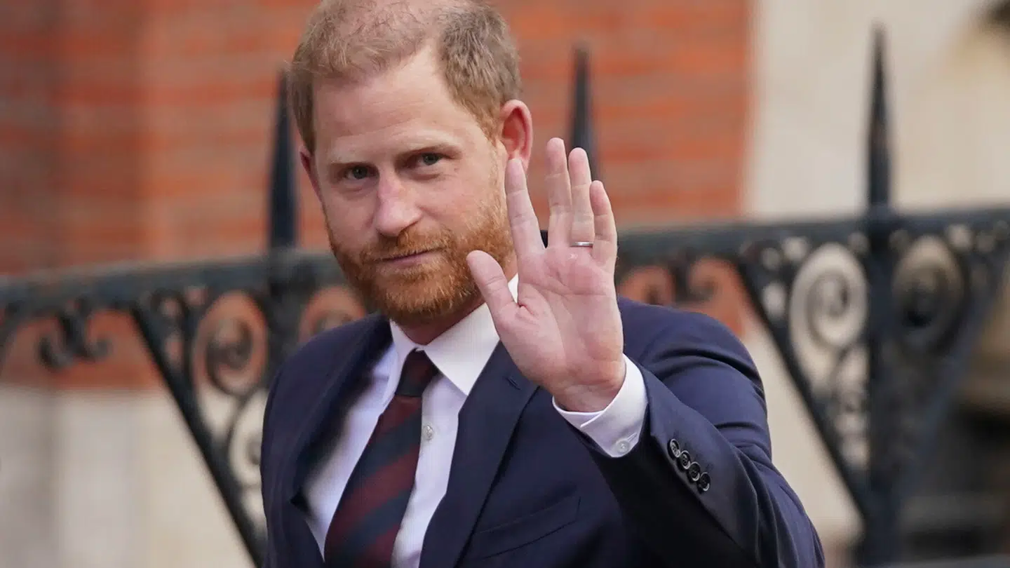 Prins Harry ved retten i London i april.