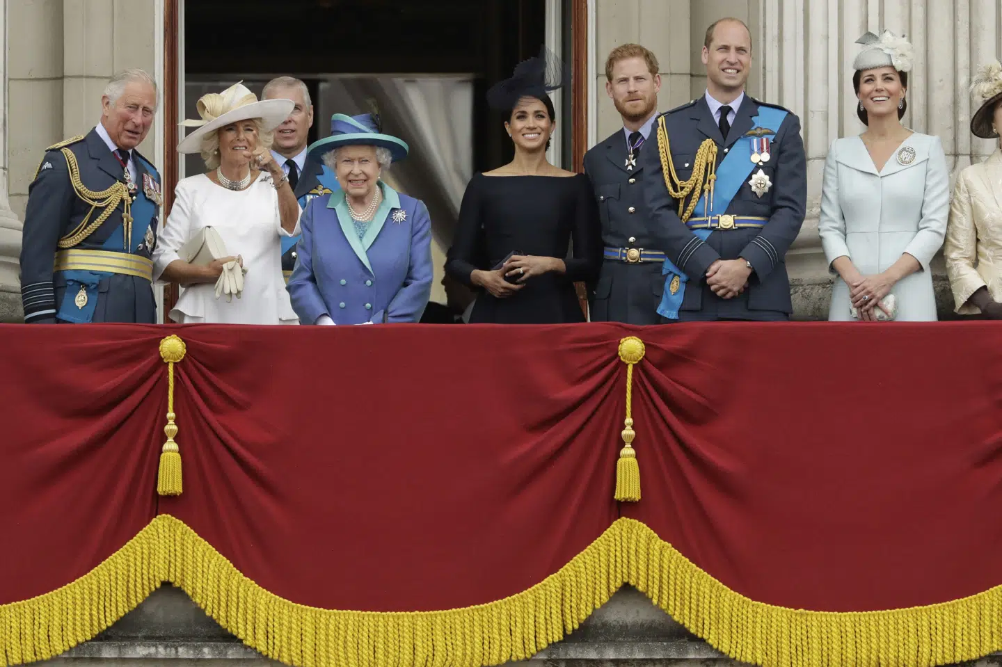 Prins Harry er søn af kong Charles og lillebror til prins William, som skal arve den britiske trone. Prins Harry bor i Californien sammen med sin hustru, hertuginde Meghan, og parrets to børn. Billedet er fra 2018.