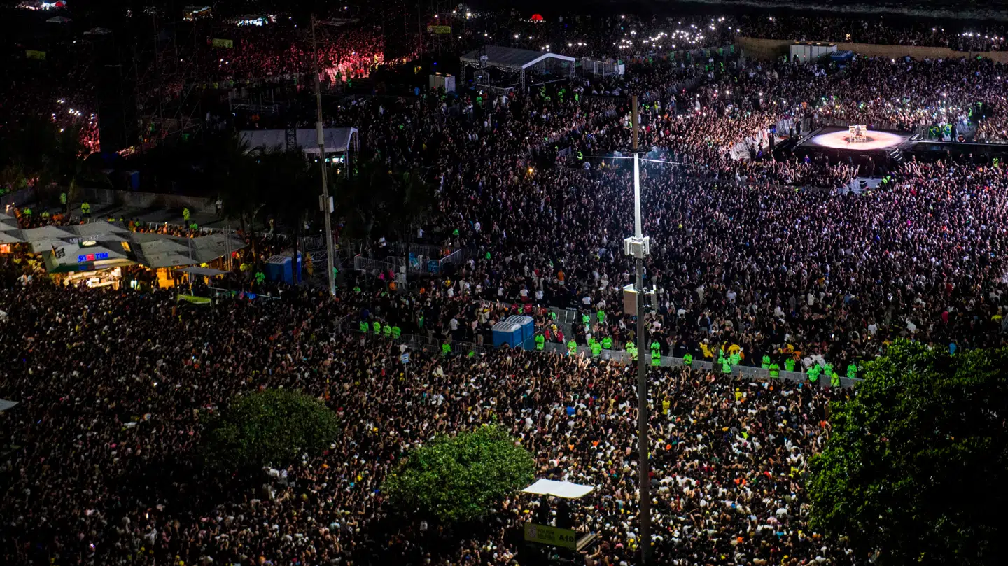 Popstjernen Lady Gaga optrådte foran et sandt menneskehav i Rio de Janeiro.