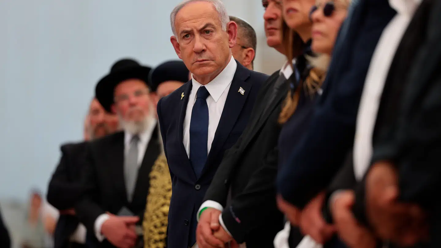 Lækket information lyder på, at Israel har besluttet at besætte Gaza igen.