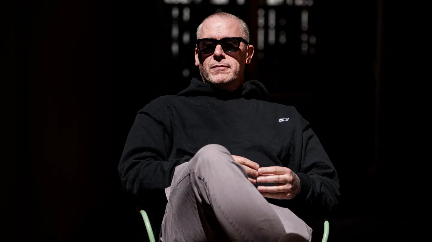 L.O.C. er for tiden på landevejen med comedyshowet 'Liam'.