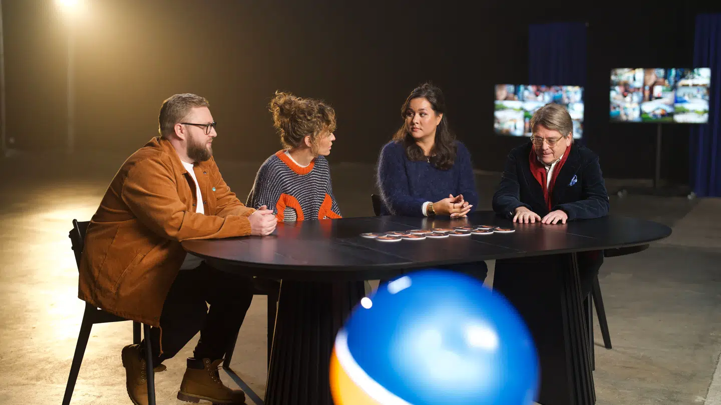 Natasha Brock medvirkede tidligere i år i TV 2s realityprogram 'Spillet' som 'kommentator' sammen med Christian Bonde, Sarah Grünewald og Peter Lund Madsen.