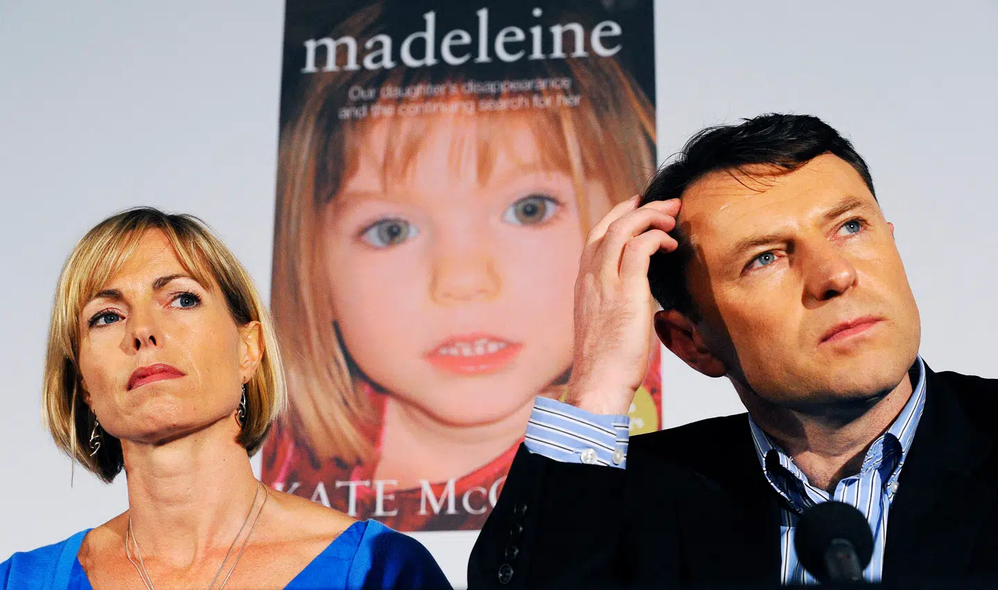 Her ses forældrene, Kate og Gerry McCann, under et pressemøde i 2011.