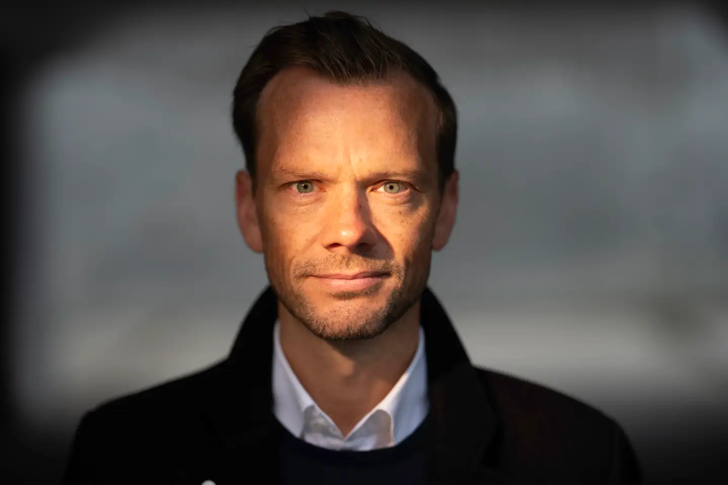 Justitsminister Peter Hummelgaard (S) (billedet) er fortaler for den nye PET-lov. Det er chefredaktør Tom Jensen ikke.