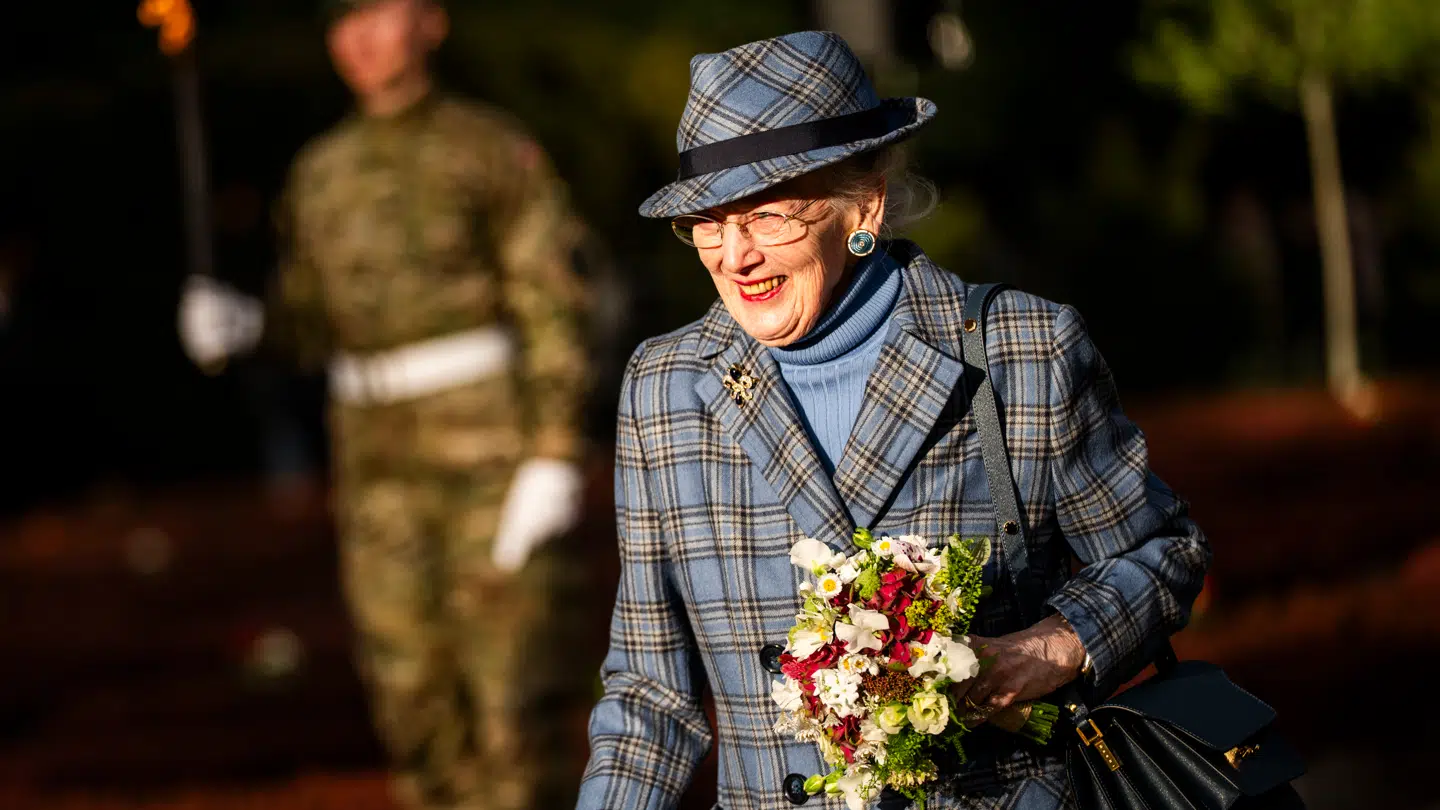 Dronning Margrethe har pådraget sig en forkølelse.