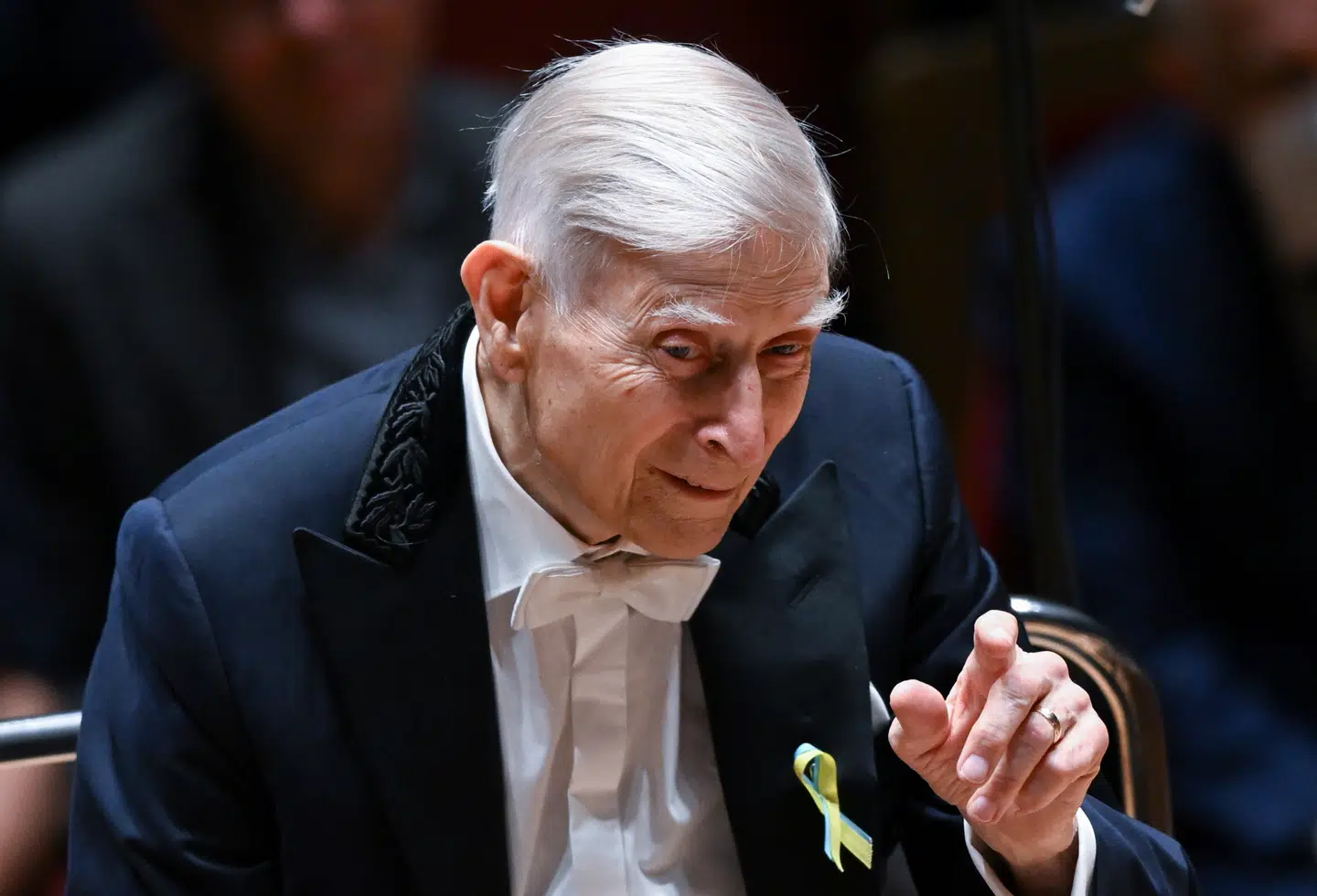 Herbert Blomstedt, verdens ældste aktive topdirigent, her ved en koncert i Leipzig i november 2022.