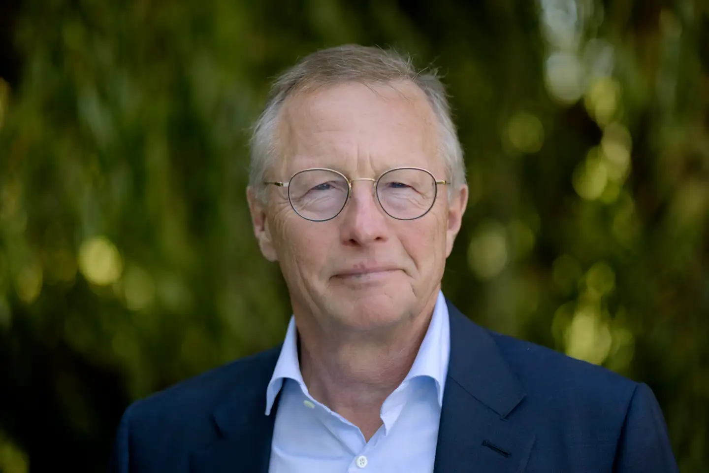 Tidligere Carlsberg- og Mærsk-topchef Nils Smedegaard Andersen er i dag bestyrelsesformand for Europas tredjemest værdifulde selskab ASML. Han er ikke så oprørt over Trumps toldkrig som mange andre.