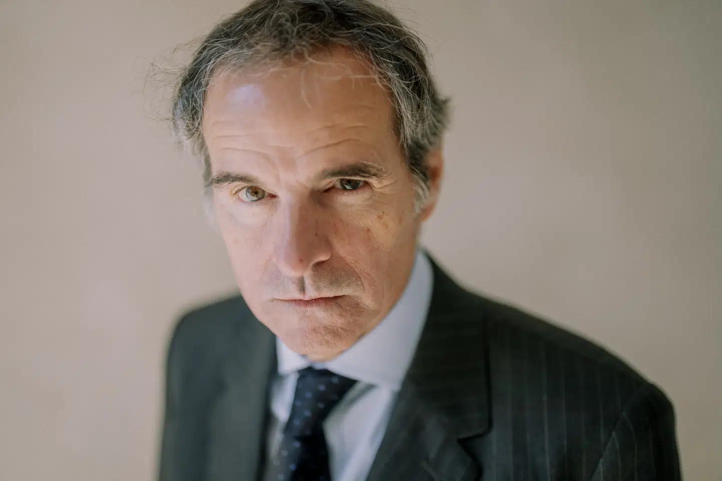 Midt i en højspændt debat om atomkraft er verdens mest magtfulde atomfortaler i Danmark. Han har et klart budskab til modstanderne af den omdiskuterede energikilde.