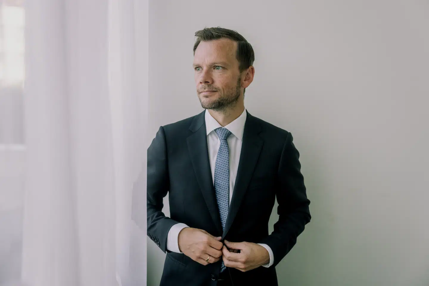 Justitsminister Peter Hummelgaard (S) mener, at højere straffe giver mindre kriminalitet, men anerkender, at det kræver videre tiltag for at komme helt i mål.