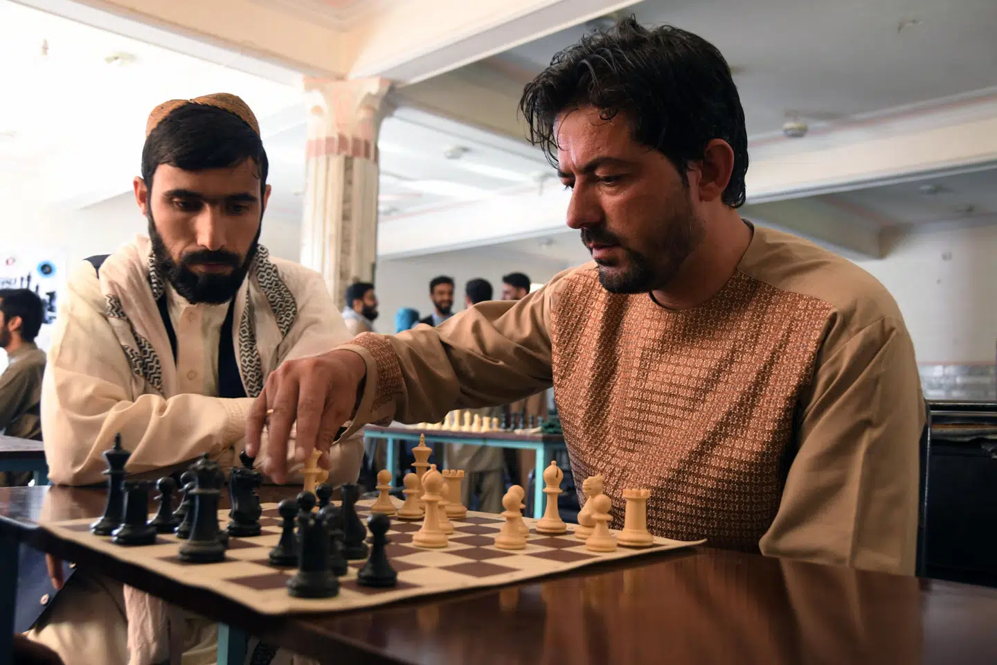 Indtil Taliban-regeringen har dannet sig et overblik over gambling-farerne ved skak, er spillet forbudt, siger en talsperson fra Taliban. (Arkivfoto, AFP)