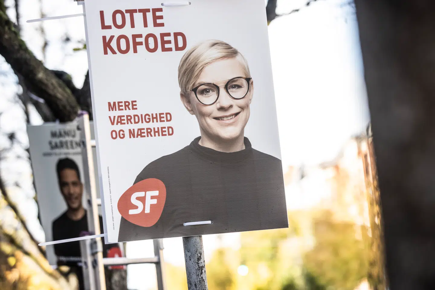 På venstrefløjen findes en selvcensur, hvor der er emner, der er svære at tale om, siger rådmand på Frederiksberg Lotte Kofoed, der også har oplevet det i sit eget parti, SF.