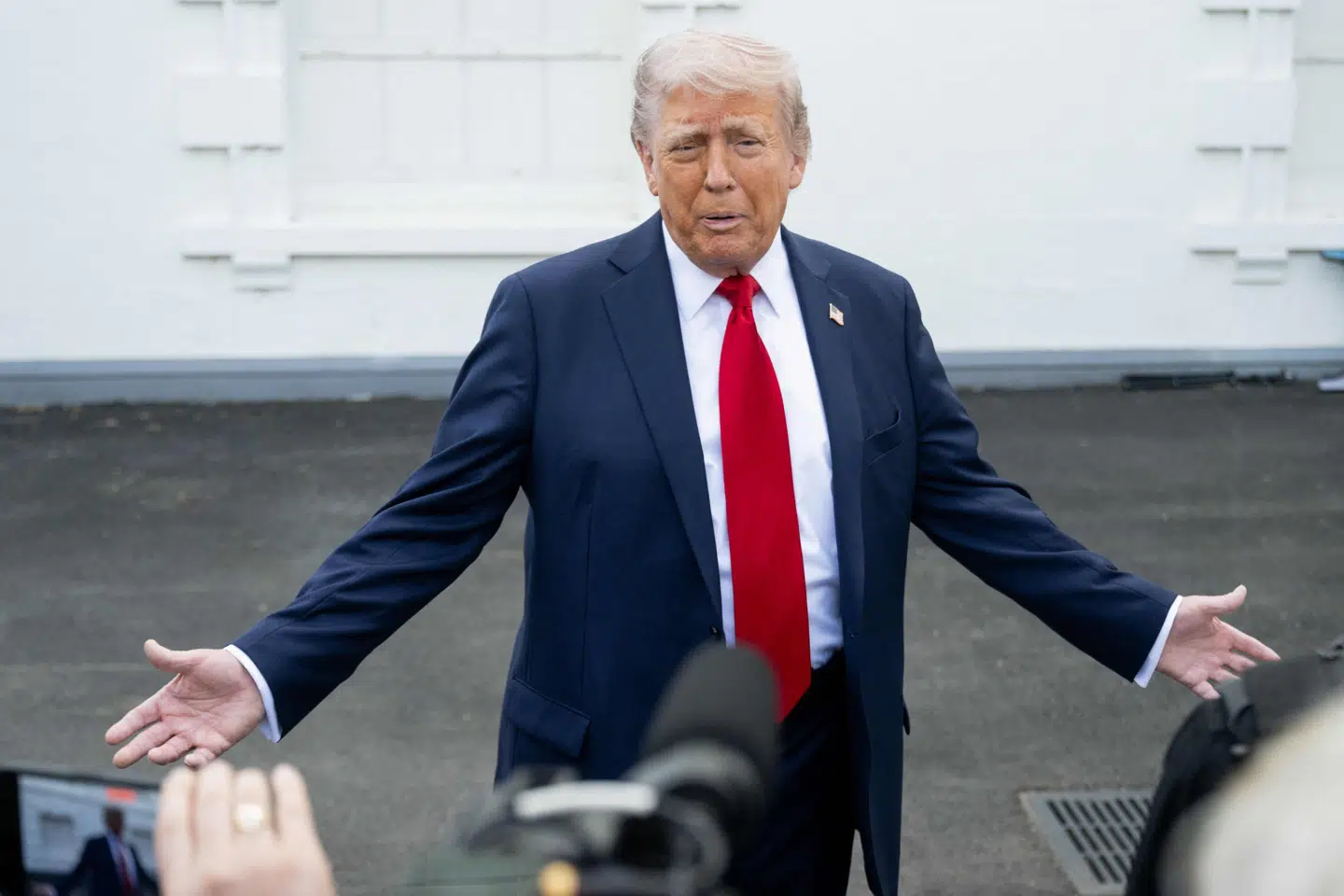 Donald Trump vil med nyt dekret forsøge at binde det beløb, som USA betaler for medicin, til lavere priser i udlandet. (Arkivfoto).