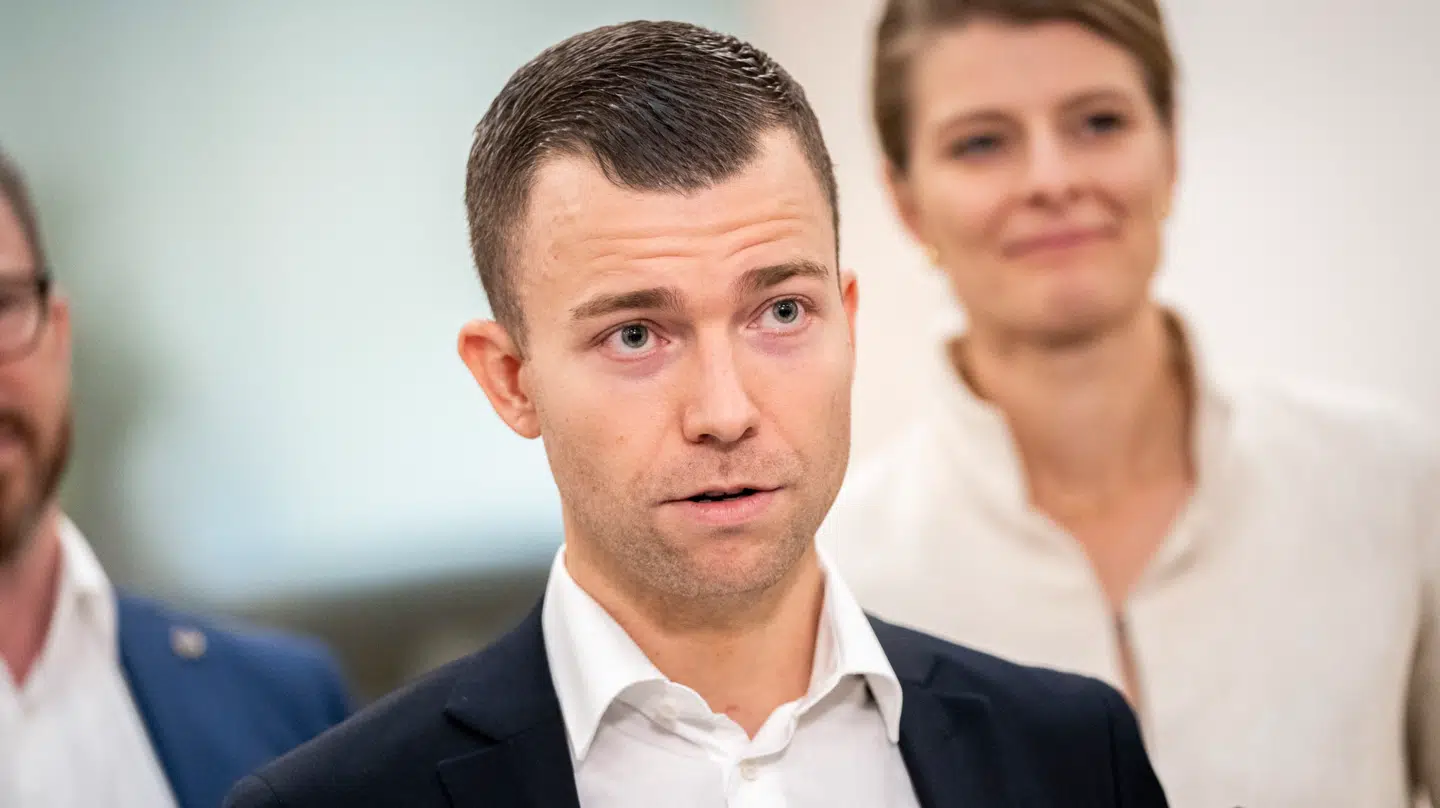 Dansk Folkeparti kræver mere indsigt i socialrådgivers kulturelle tilhørssted.