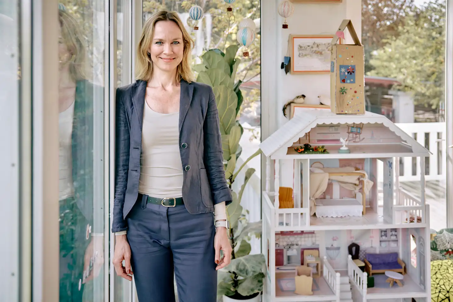 Hjemme hos Kamilla Miskowiak i Charlottenlund har familien integreret en række aktiviteter, der skal styrke børnenes kognitive fitness. Ifølge hende er det nemlig lige så vigtigt som at træne den fysiske krop.