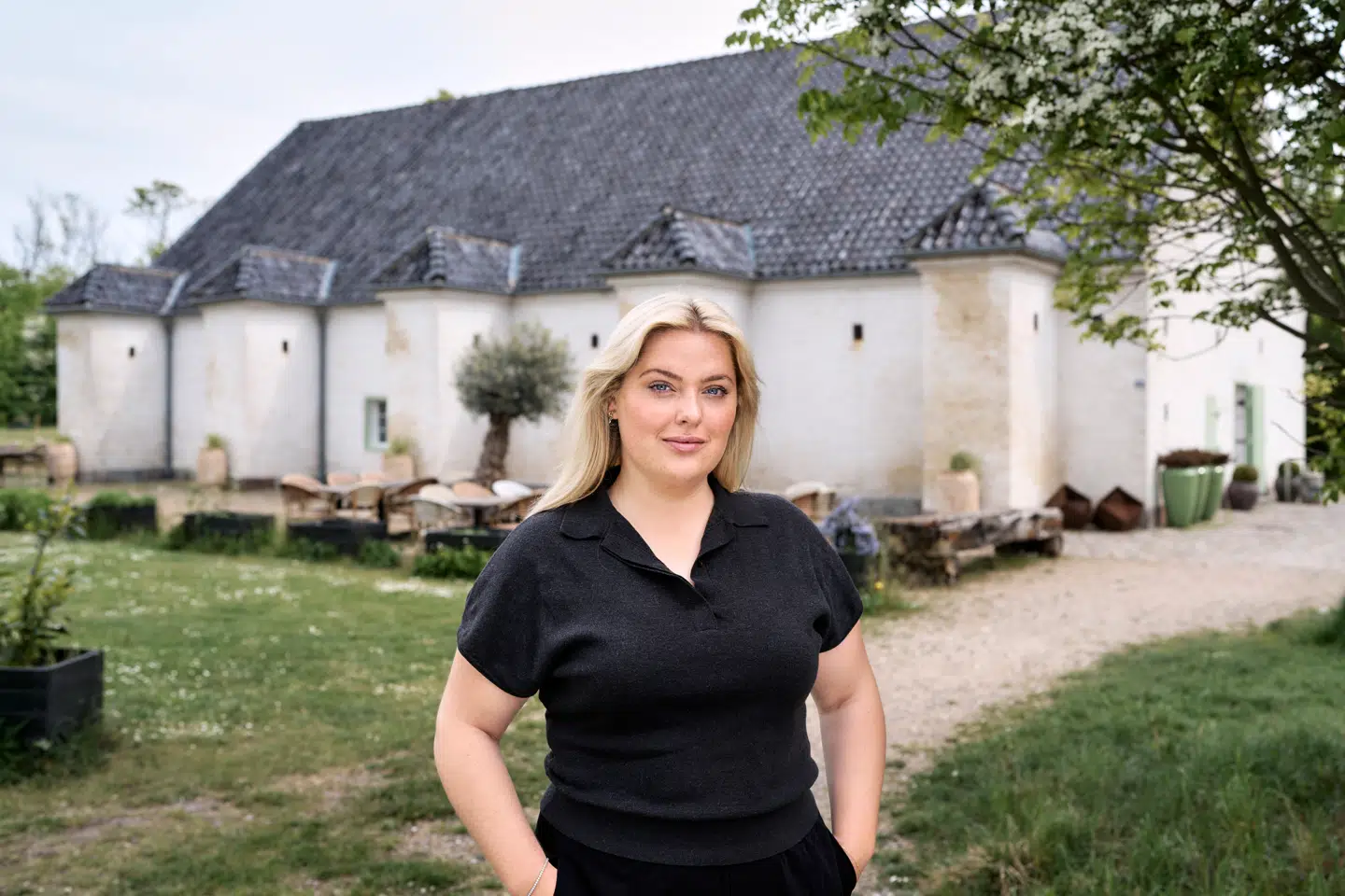 Gourmetrestauranter giver sjældent overskud. Men det har Emma Nørbygaard fået til at ske.