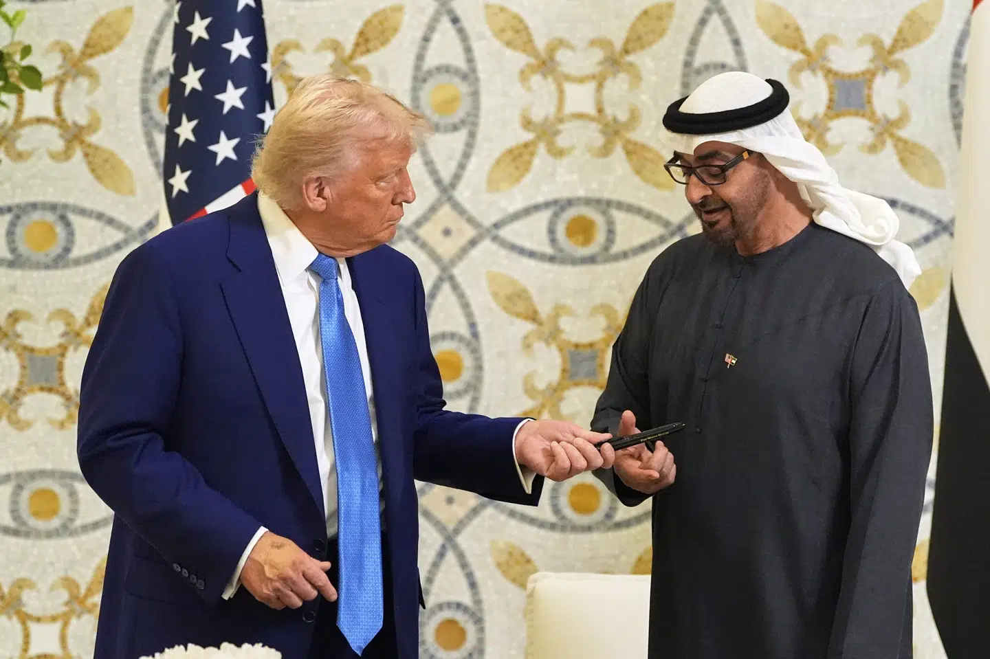 Donald Trump mødtes torsdag med præsidenten for De Forende Arabiske Emirater, Mohammed bin Zayed Al Nahyan.