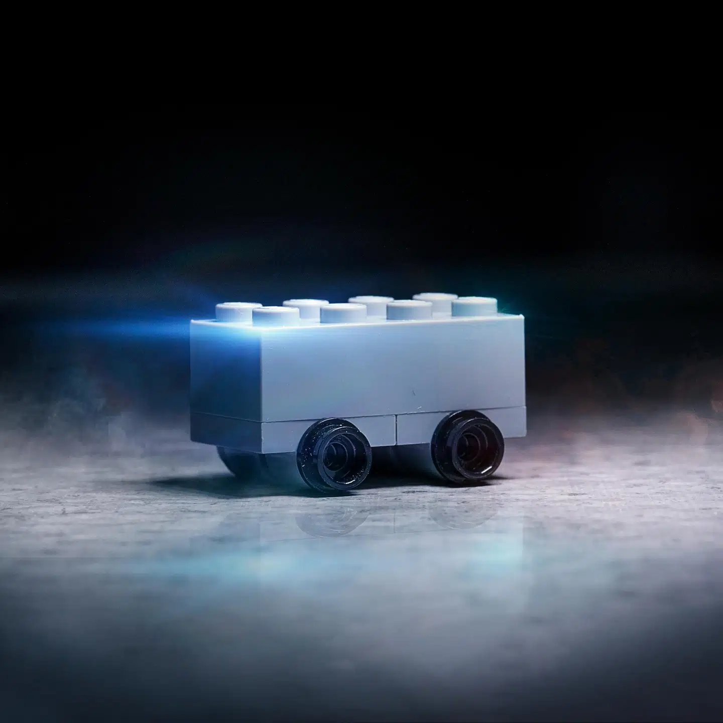 Kort efter at Tesla måtte se sig ydmyget i offentligheden, var Lego klar med en lille humoristisk bemærkning om fadæsen. Her kunne Lego nemlig præsentere »en garanteret skudsikker bil«. På trods af den »lille« fejl ved præsentationen gik der ikke mange døgn, før der allerede var tikket over 200.000 bestillinger ind på Cybertrucken.