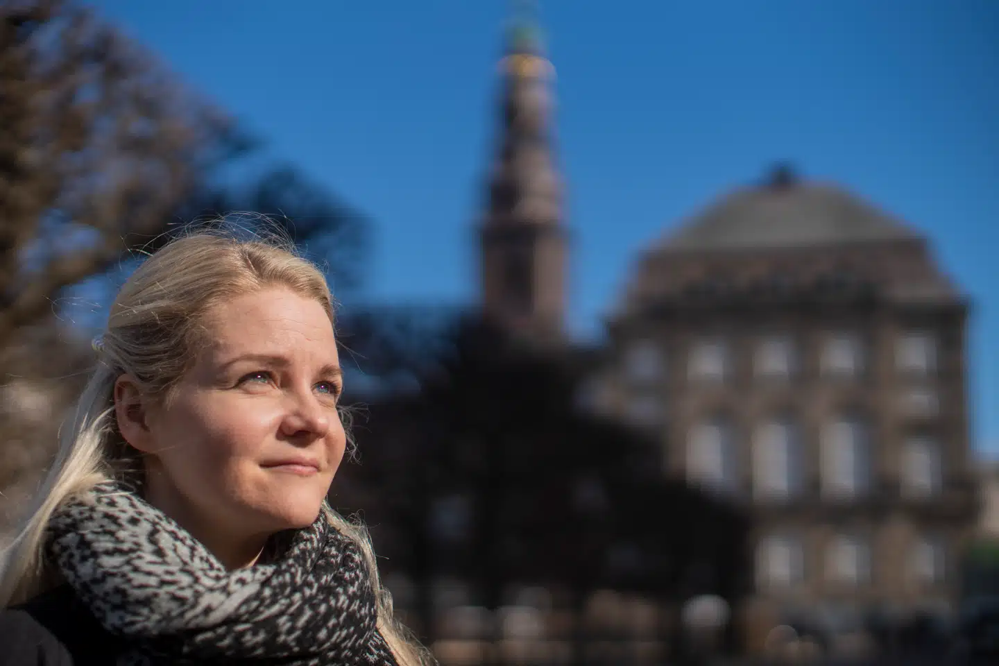 Cheføkonomi i CEPOS Mia Amalie Holstein kan ikke genkende Frederik Vads billede af velhavende pensionister.