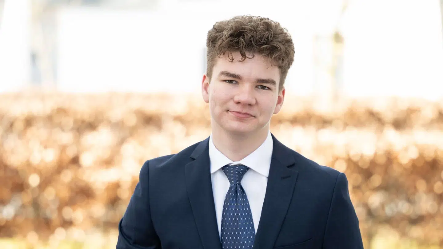 Louie Skougaard er økonomiordfører i Konservativ Ungdom og har bragt sindene i kog på Facebook med et debatindlæg om kontanthjælp.