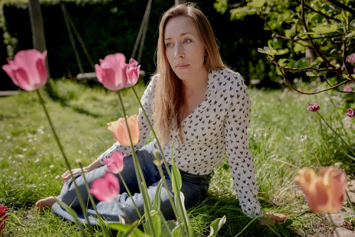 De første tulipaner blomstrede 29. april. Livskrisens allerværste mørke var på det tidspunkt da også aftagende.