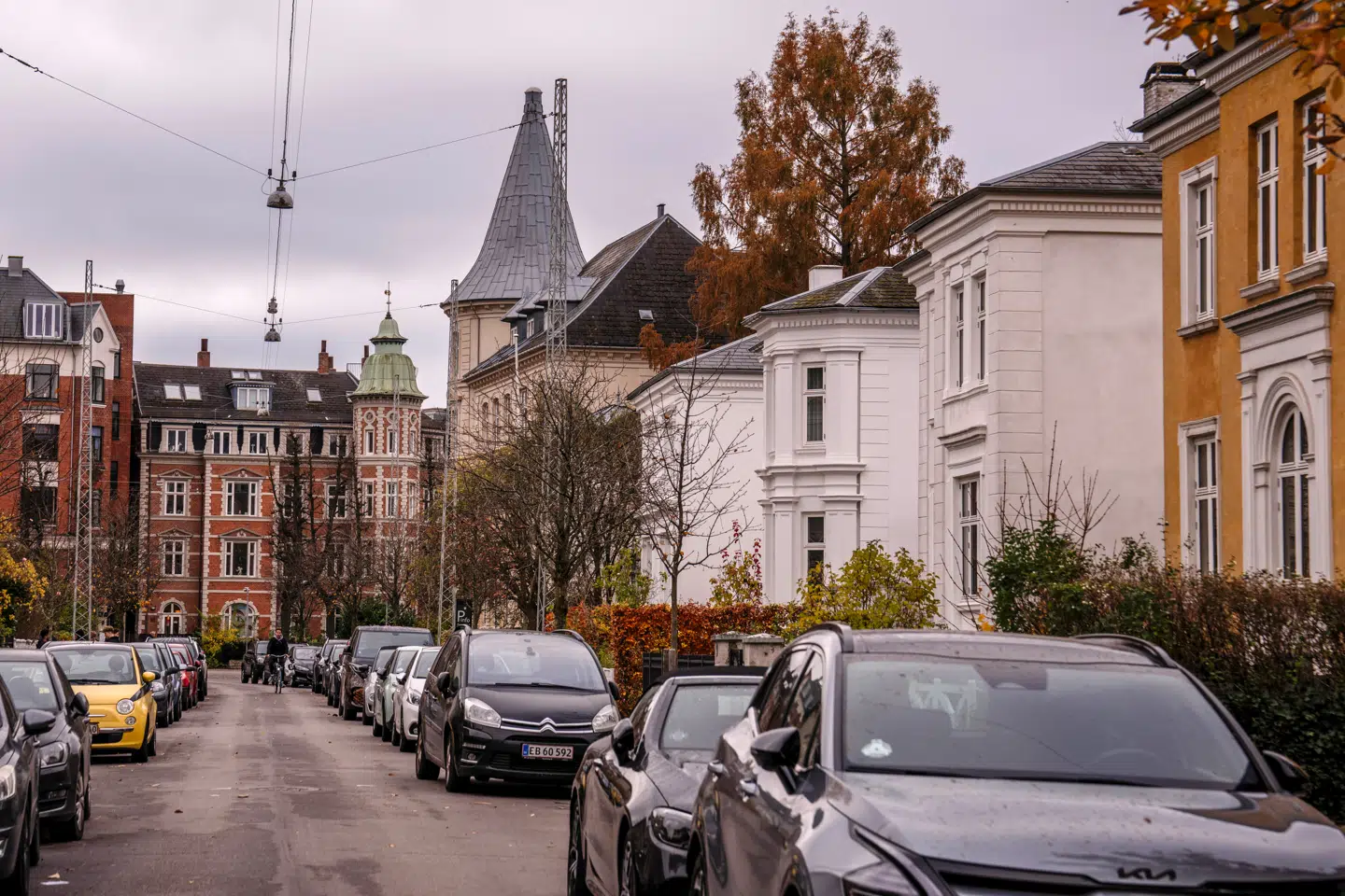Boligejere med flekslån må leve med en rente, der både kan stige og falde. Den er netop steget for F3- og F5-lån, mens den er faldet for boligejere med F1-lån.