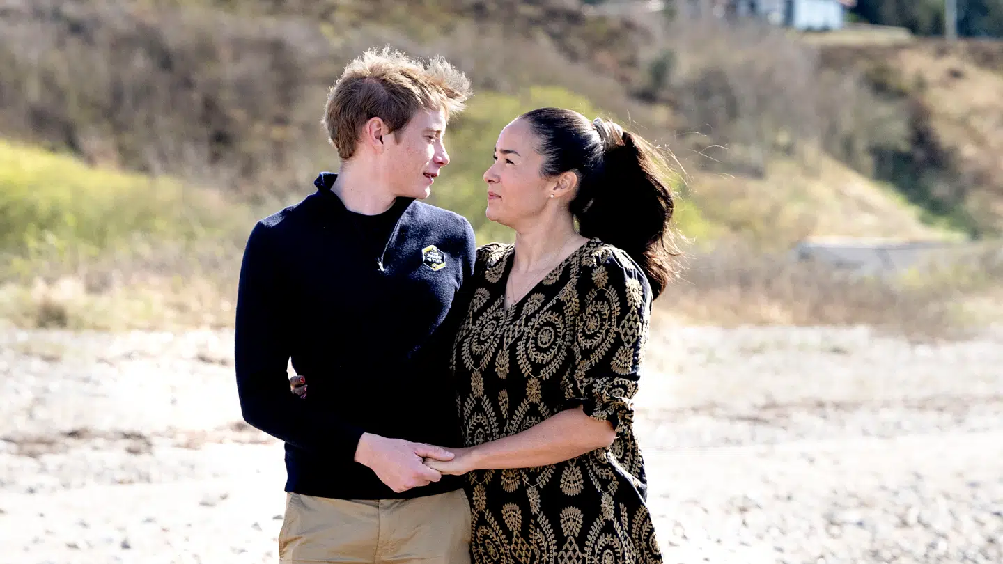 Jonas Vingegaard sammen med kæresten Trine Marie Hansen.