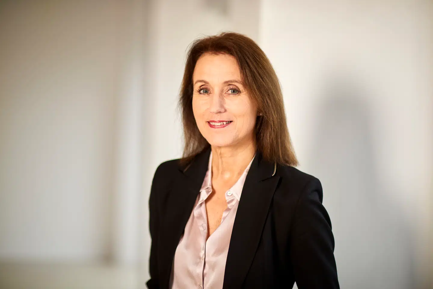 Oplevelser af magtesløshed tærer på familierne og er lysår fra politikernes ambitioner fra 2019, da alle Folketingets partier besluttede at nedlægge Statsforvaltningen og oprette Familieretshuset, skriver Helle Brandt. Foto: Søren Beyer