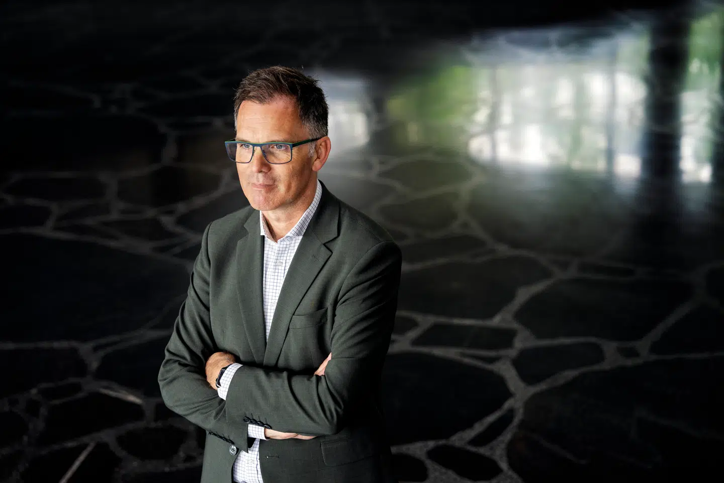 CBS-rektor Peter Møllgaard har tidligere haft en toplederstilling på et udenlandsk universitet, og han kan nu se, hvordan et af verdens mest kendte universiteter er havnet i strid med USAs præsident.