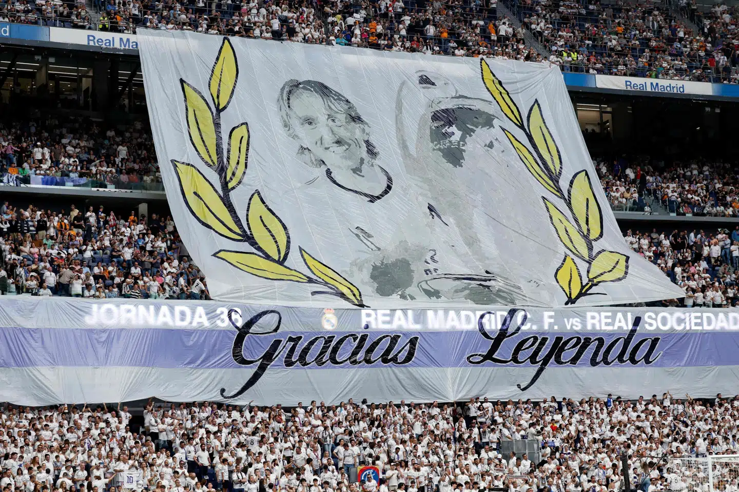 Der blev lørdag taget behørigt afsked med Luka Modric, som spillede sin sidste kamp for Real Madrid på Bernabeu. Han skal dog stadig spille klub-VM med holdet denne sommer.